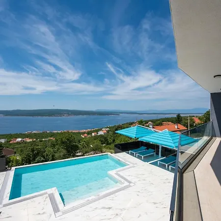 Villa Hb With Heated Pool And Hot Tub